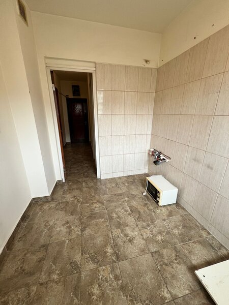 Bucur Obor, metrou la 1 min., 2 camere decomandat,